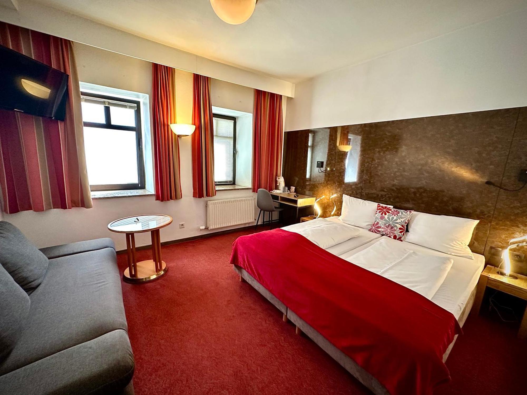 Bed & Rooms, Woergl Zewnętrze zdjęcie