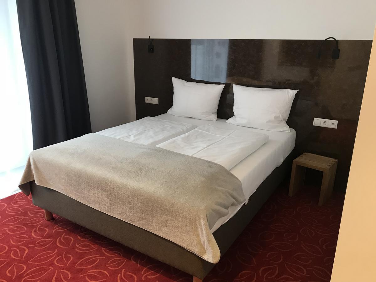 Bed & Rooms, Woergl Zewnętrze zdjęcie